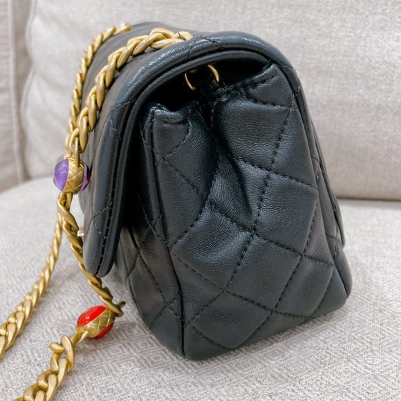 90% NEW CHANEL BLACK LAMB LEATHER SQUARE BAG - Picture 13 of 15